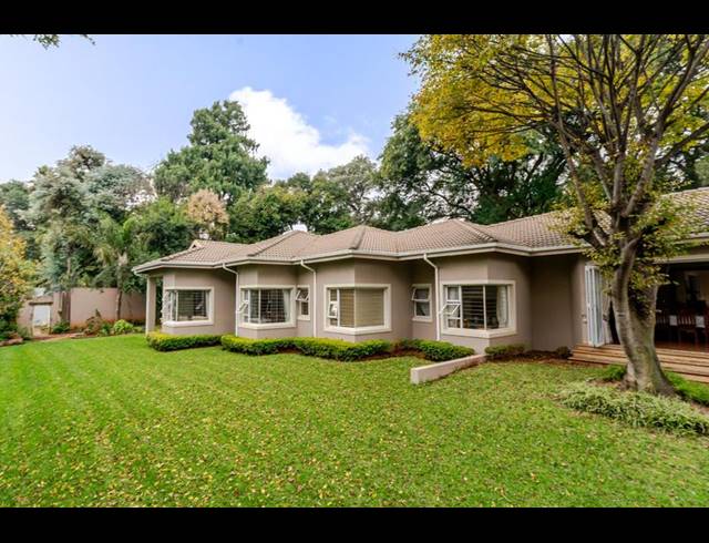4 BEDROOM HOUSE FOR SALE IN BEDFORDVIEW